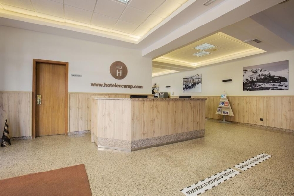 Hotel Encamp